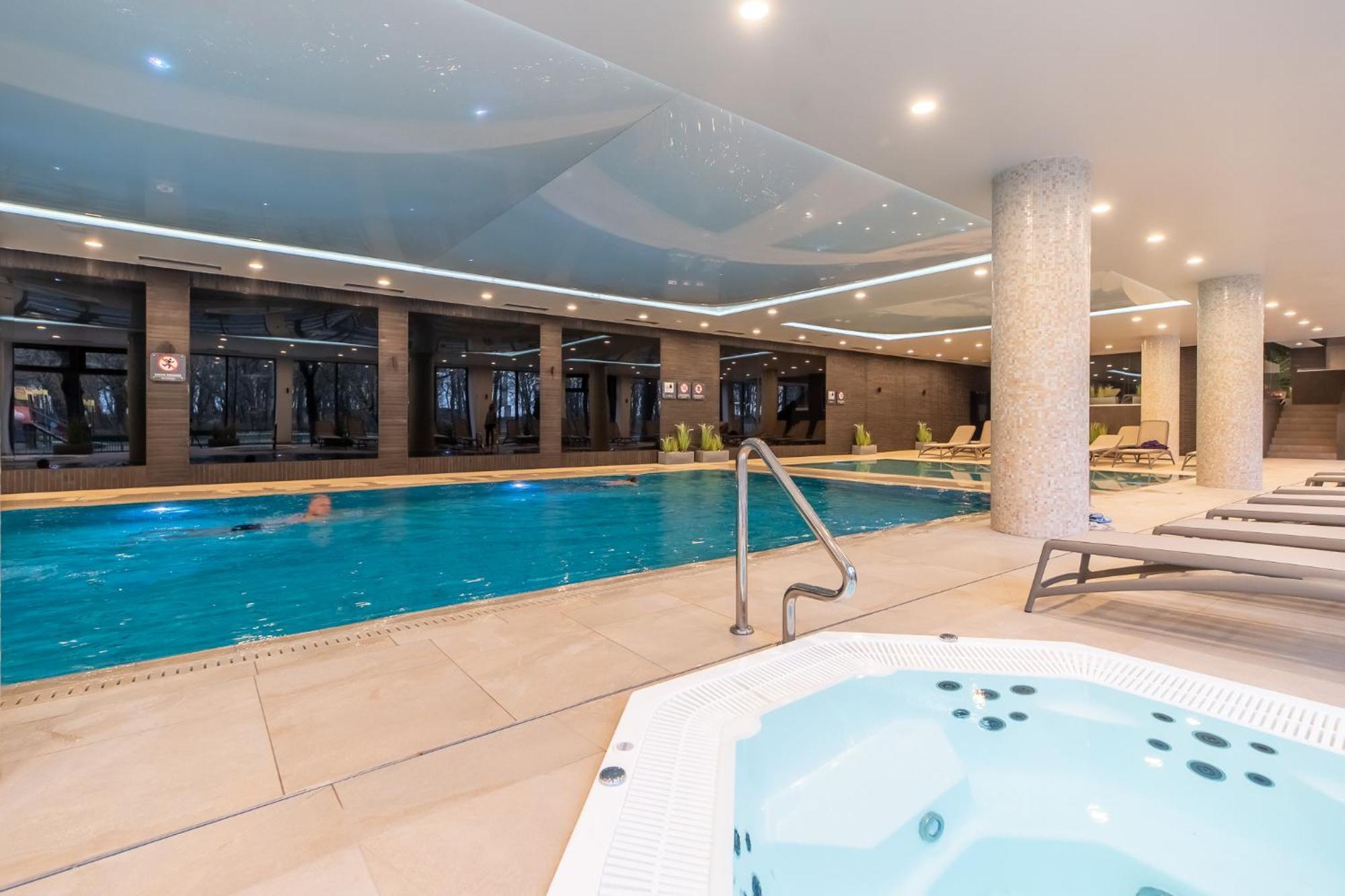 Apartamenty Fenomen - Premium Porto: Seaside Terraces with Pool and Sauna Kolobrzeg Exterior photo